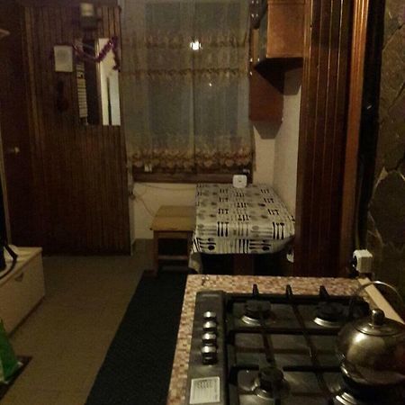 Квартира В Центрі Міста Львов Экстерьер фото